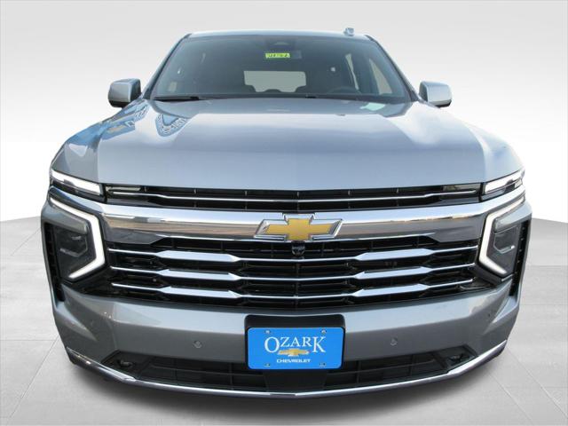 2026 Chevrolet Suburban LT, 4WD