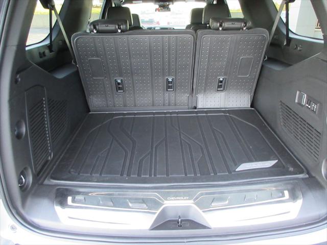 2026 Chevrolet Suburban LT, 4WD