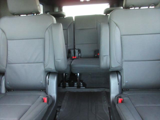 2026 Chevrolet Suburban LT, 4WD