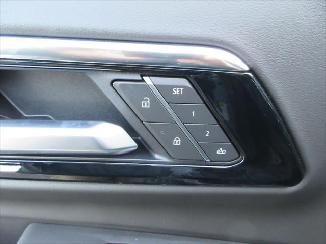 2026 Chevrolet Suburban LT, 4WD