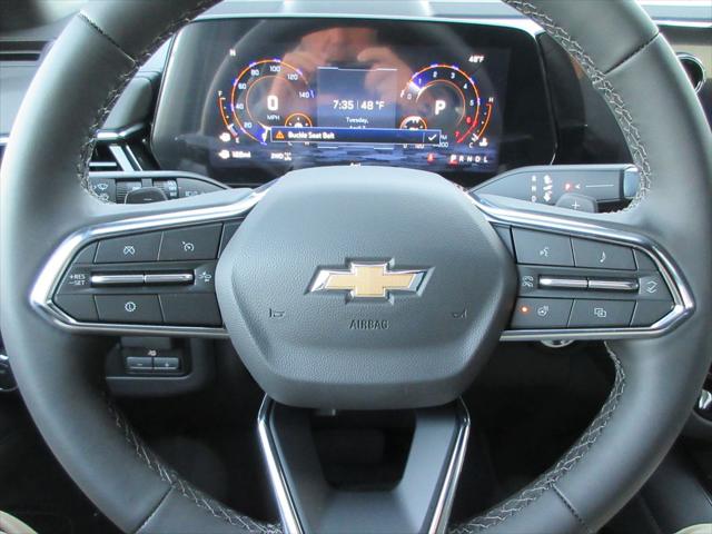 2026 Chevrolet Suburban LT, 4WD