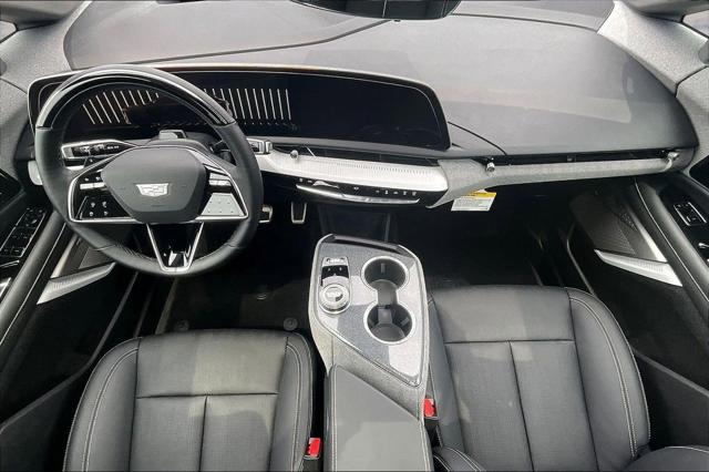 2025 Cadillac iQ Luxury 2 AWD