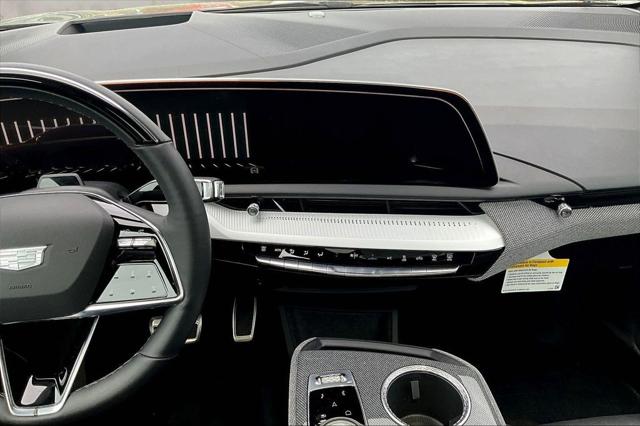 2025 Cadillac iQ Luxury 2 AWD