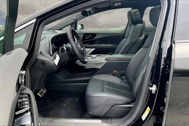 2025 Cadillac iQ Luxury 2 AWD