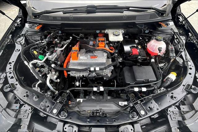 2025 Cadillac iQ Luxury 2 AWD
