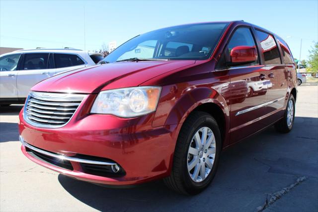 2014 Chrysler Town & Country Touring