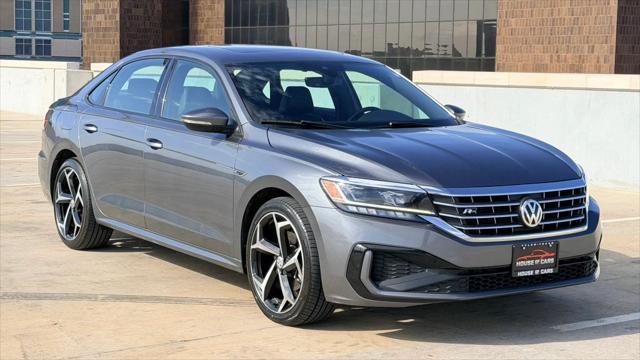 2022 Volkswagen Passat 2.0T R-Line