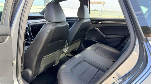 2022 Volkswagen Passat 2.0T R-Line