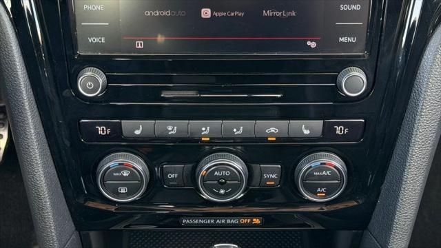 2022 Volkswagen Passat 2.0T R-Line
