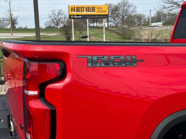 2026 Chevrolet Silverado 2500HD Crew Cab, Standard Bed, LT, 4WD