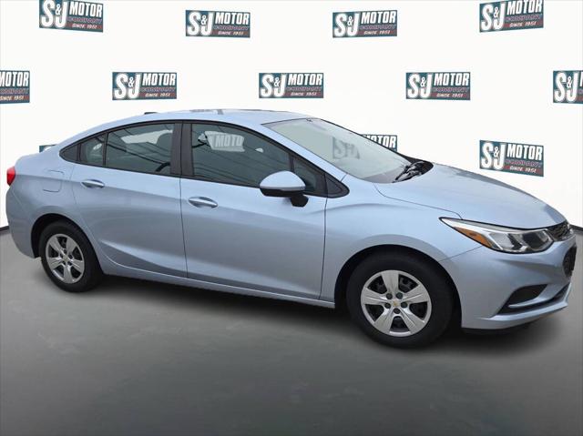 2018 Chevrolet Cruze LS Auto