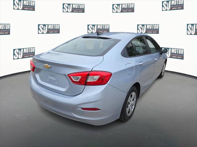2018 Chevrolet Cruze LS Auto