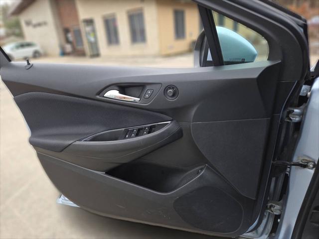 2018 Chevrolet Cruze LS Auto