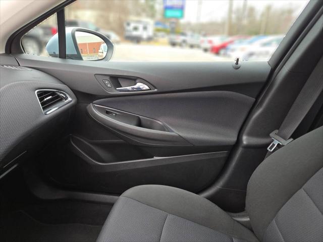 2018 Chevrolet Cruze LS Auto