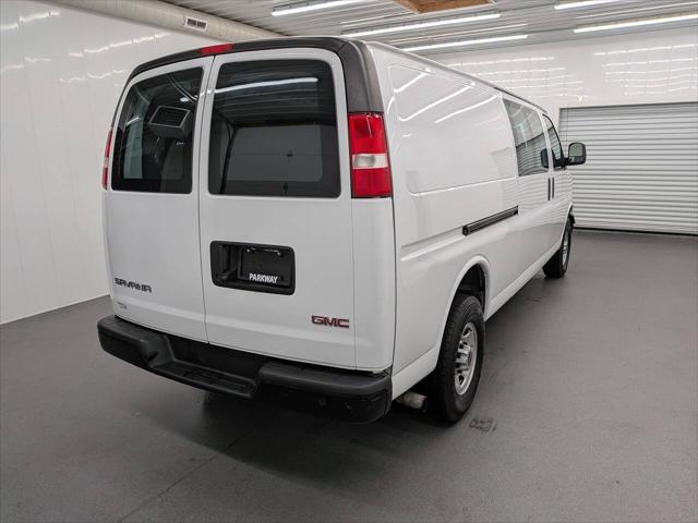 2023 GMC Savana Cargo RWD 2500 Extended Wheelbase Work Van