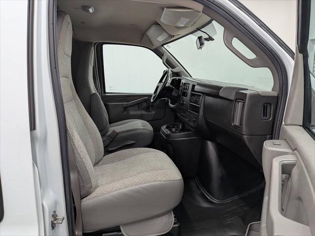2023 GMC Savana Cargo RWD 2500 Extended Wheelbase Work Van