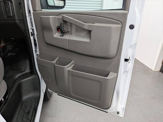 2023 GMC Savana Cargo RWD 2500 Extended Wheelbase Work Van