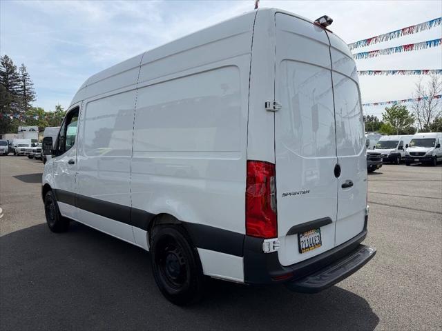 2020 Mercedes-Benz Sprinter 1500 Standard Roof I4