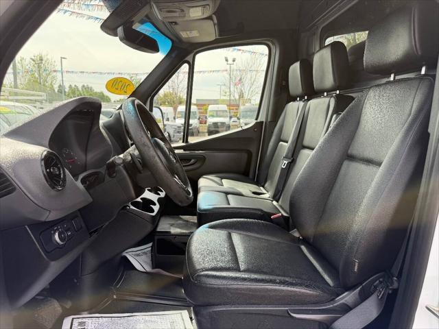 2020 Mercedes-Benz Sprinter 1500 Standard Roof I4