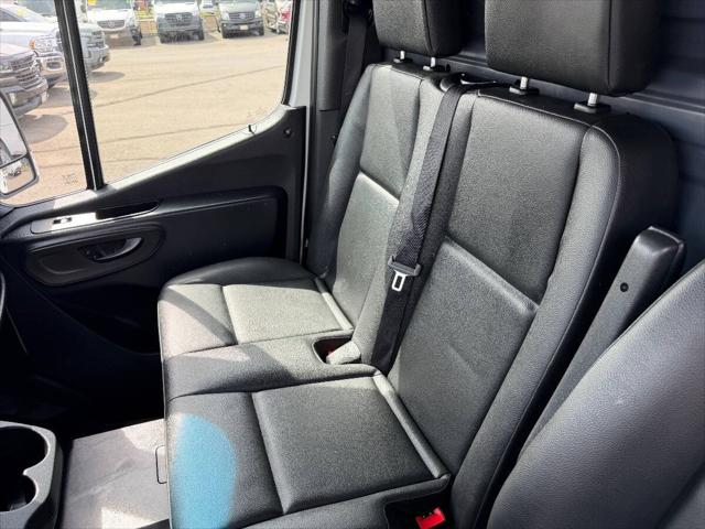 2020 Mercedes-Benz Sprinter 1500 Standard Roof I4
