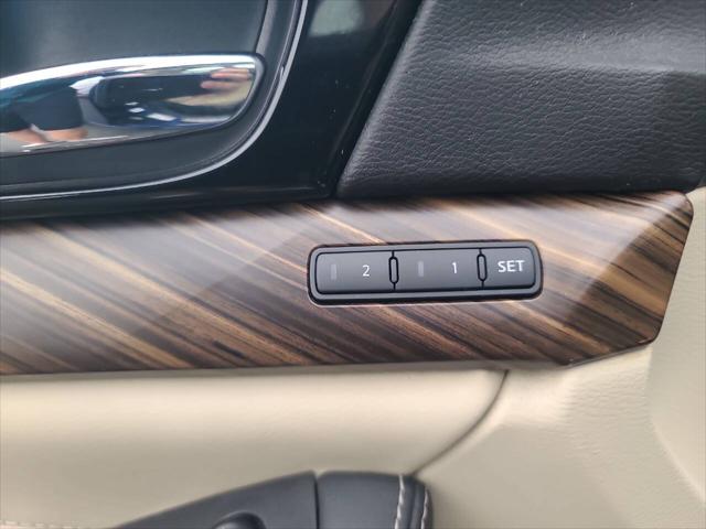 2016 Nissan Maxima Platinum 4dr Sedan