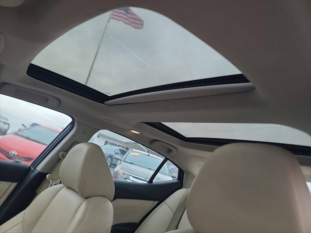 2016 Nissan Maxima Platinum 4dr Sedan