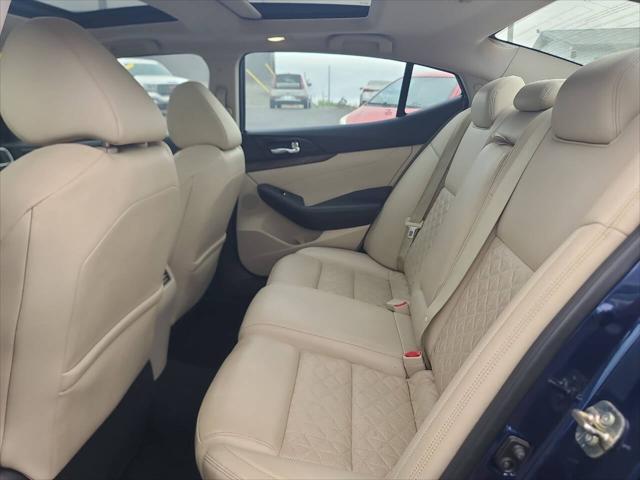 2016 Nissan Maxima Platinum 4dr Sedan