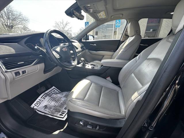 2019 Cadillac XT4 Premium Luxury