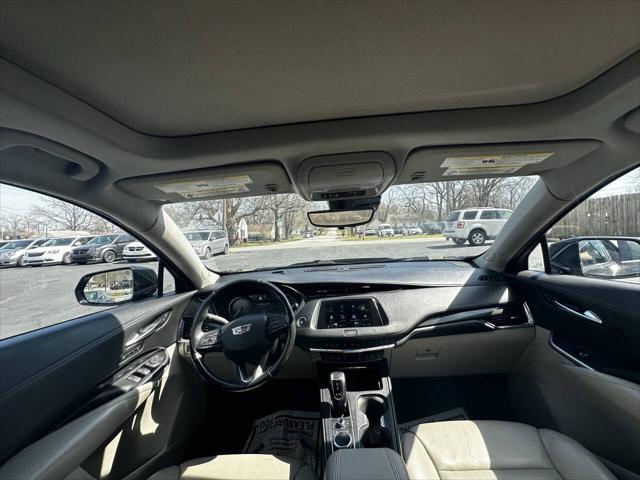 2019 Cadillac XT4 Premium Luxury