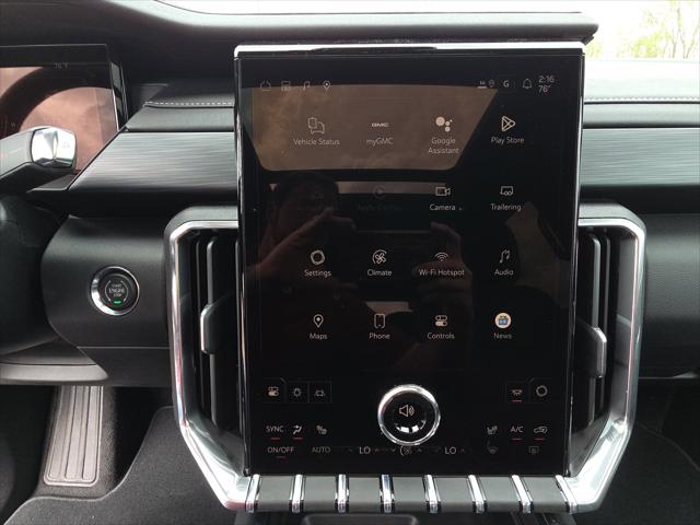 2026 GMC Acadia Elevation FWD