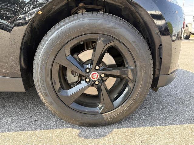 2019 Jaguar F-PACE 25t Premium