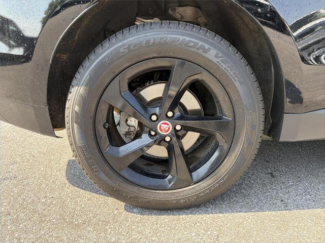 2019 Jaguar F-PACE 25t Premium
