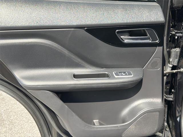 2019 Jaguar F-PACE 25t Premium