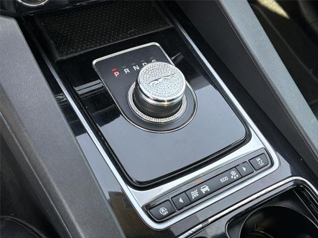 2019 Jaguar F-PACE 25t Premium