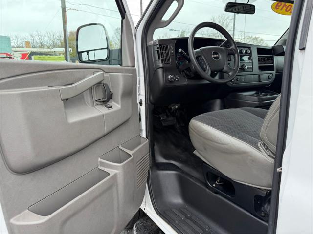 2019 GMC Savana 2500 Work Van