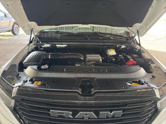 2026 Ram 1500 Laramie Crew Cab 4x4 5'7" Box