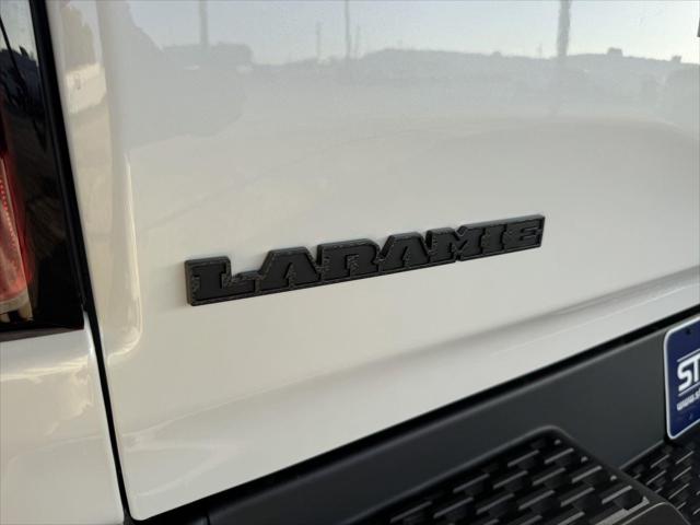 2026 Ram 1500 Laramie Crew Cab 4x4 5'7" Box