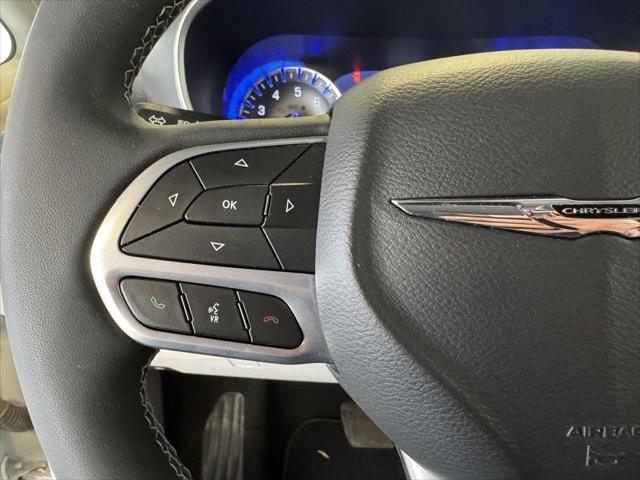 2022 Chrysler Pacifica Touring L AWD