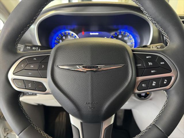 2022 Chrysler Pacifica Touring L AWD