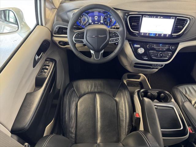 2022 Chrysler Pacifica Touring L AWD