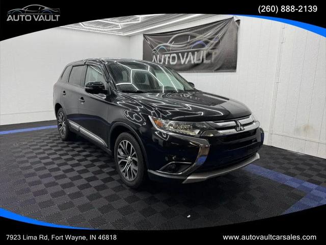 2017 Mitsubishi Outlander SE for sale in Fort Wayne, IN