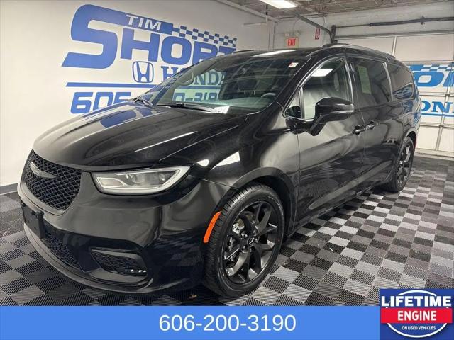 2025 Chrysler Pacifica Limited for sale in Ivel, KY