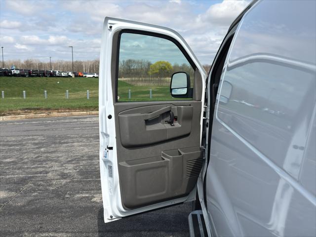 2024 Chevrolet Express Work Van