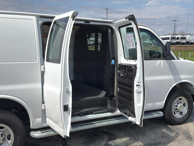 2024 Chevrolet Express Work Van