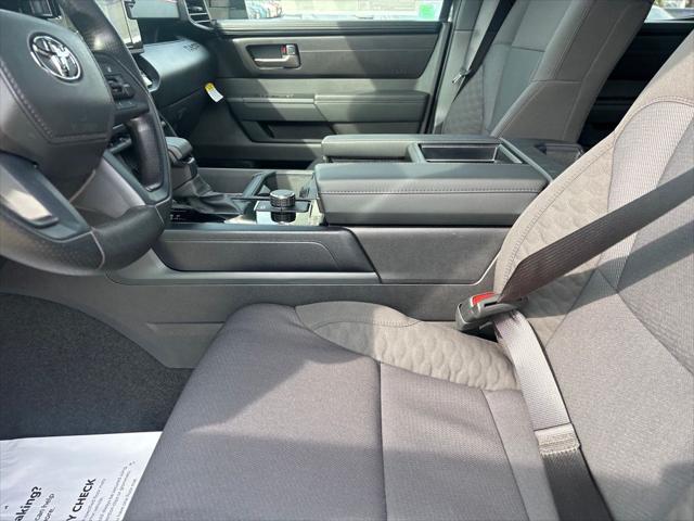 2026 Toyota Tundra SR5 CrewMax 5.5' Bed
