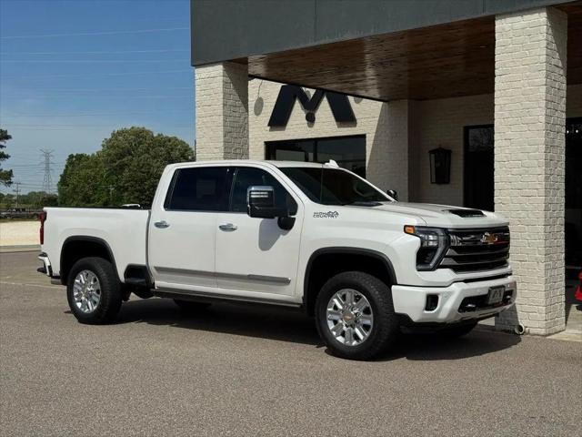 2024 Chevrolet Silverado 2500HD 4WD Crew Cab Standard Bed High Country for sale in Martin, TN