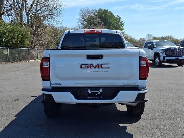 2026 GMC Canyon Elevation, 4WD