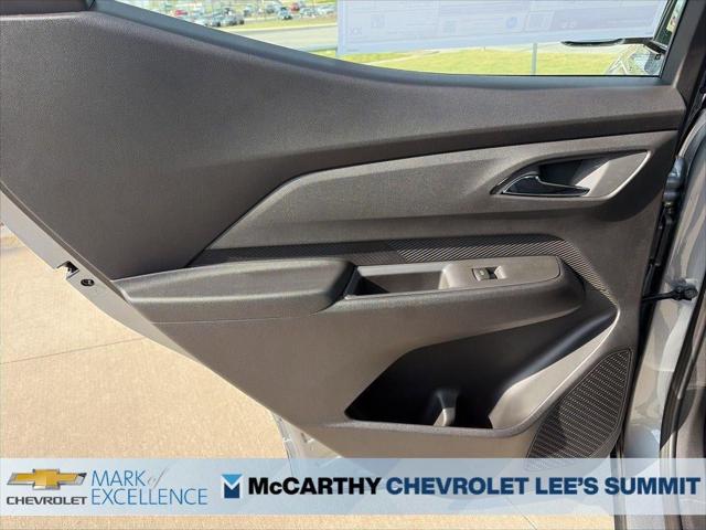 2027 Chevrolet Bolt LT FWD