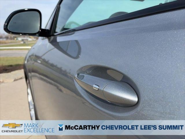 2027 Chevrolet Bolt LT FWD