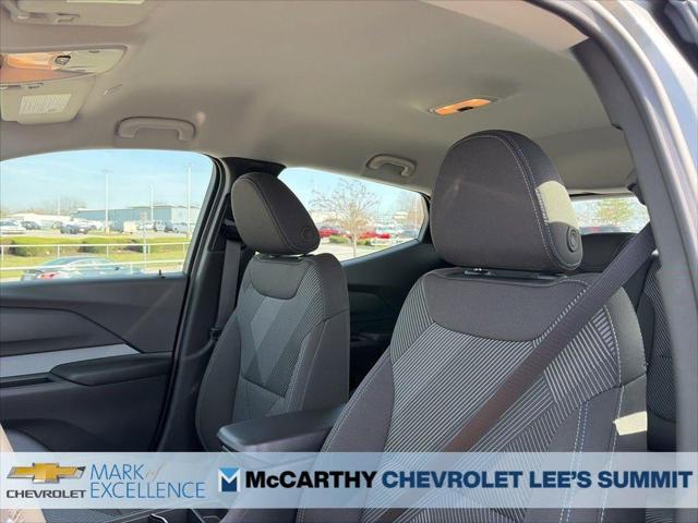 2027 Chevrolet Bolt LT FWD